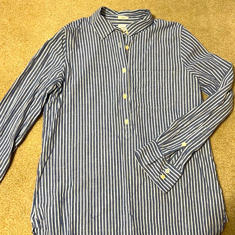 J. Crew long sleeve shirt. Size xs